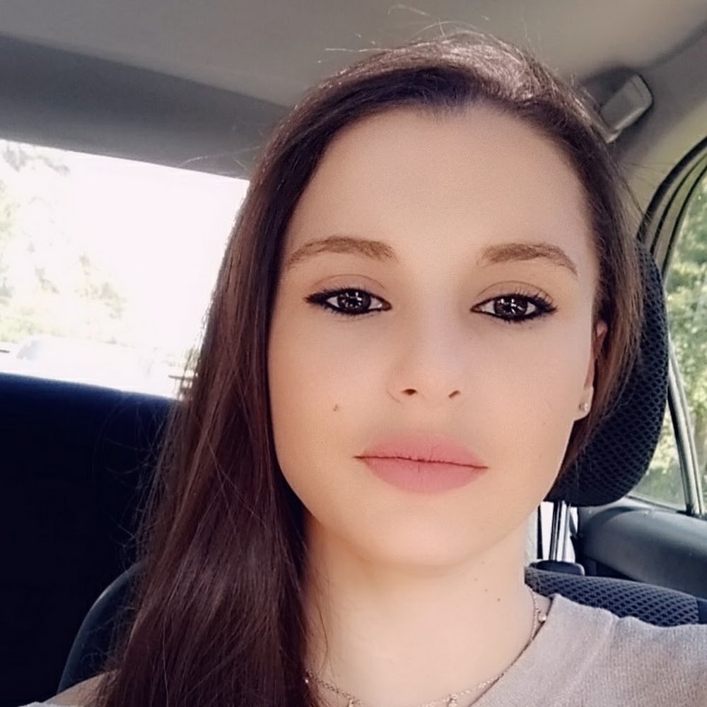 Meet your Posher, Bree